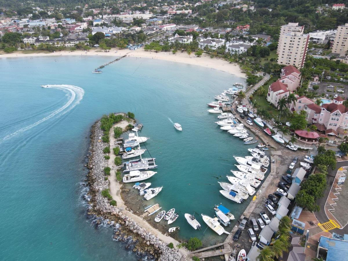 Ocho Rios Sandcastles A19 Exteriör bild