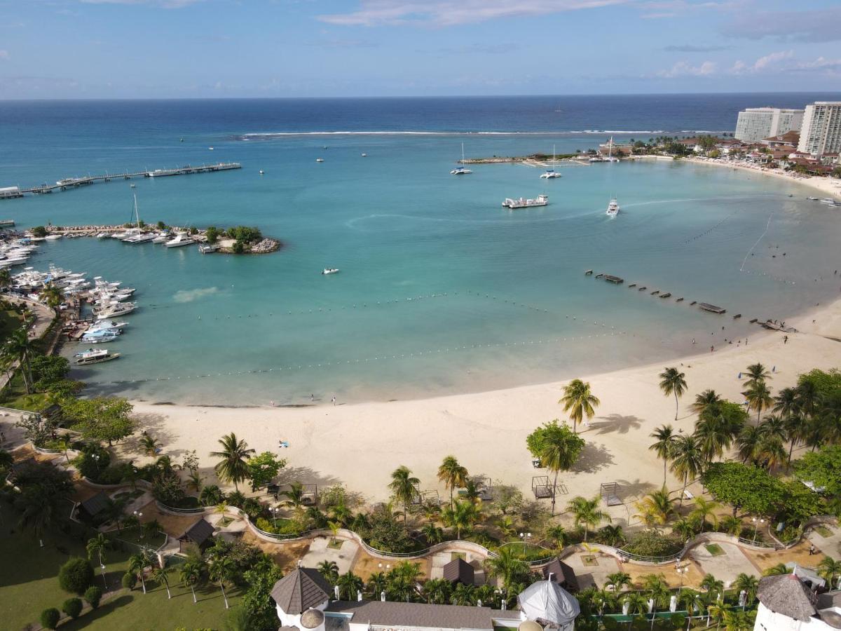 Ocho Rios Sandcastles A19 Exteriör bild